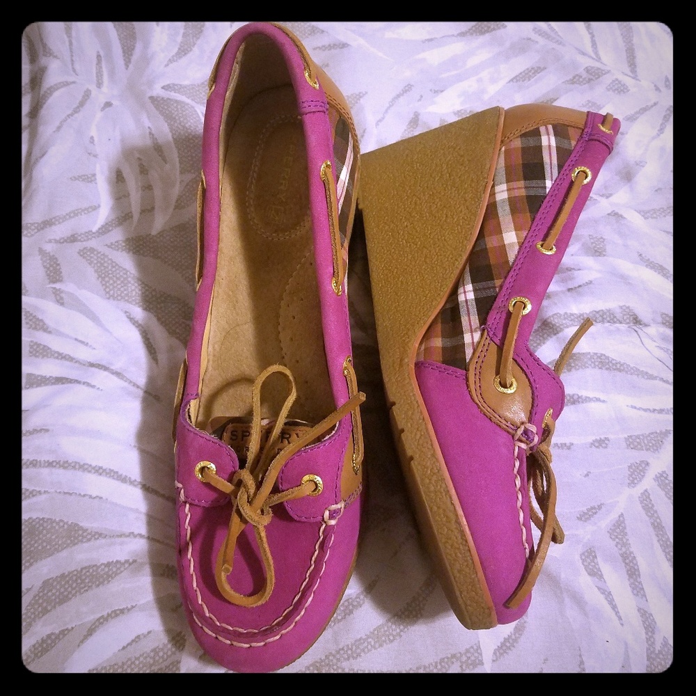 Sperry Wedges